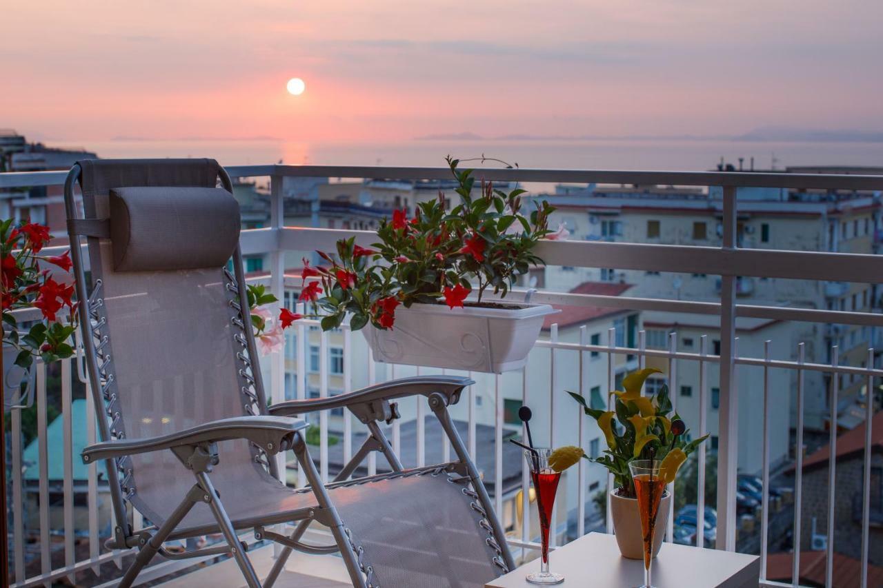Le Muse Suite Półwysep Sorrentyński Zewnętrze zdjęcie